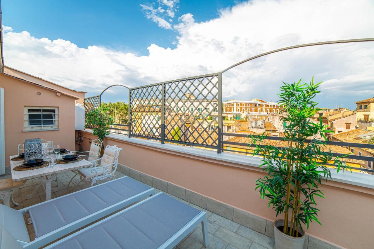 Luxury Top Floor In Trastevere روما المظهر الخارجي الصورة