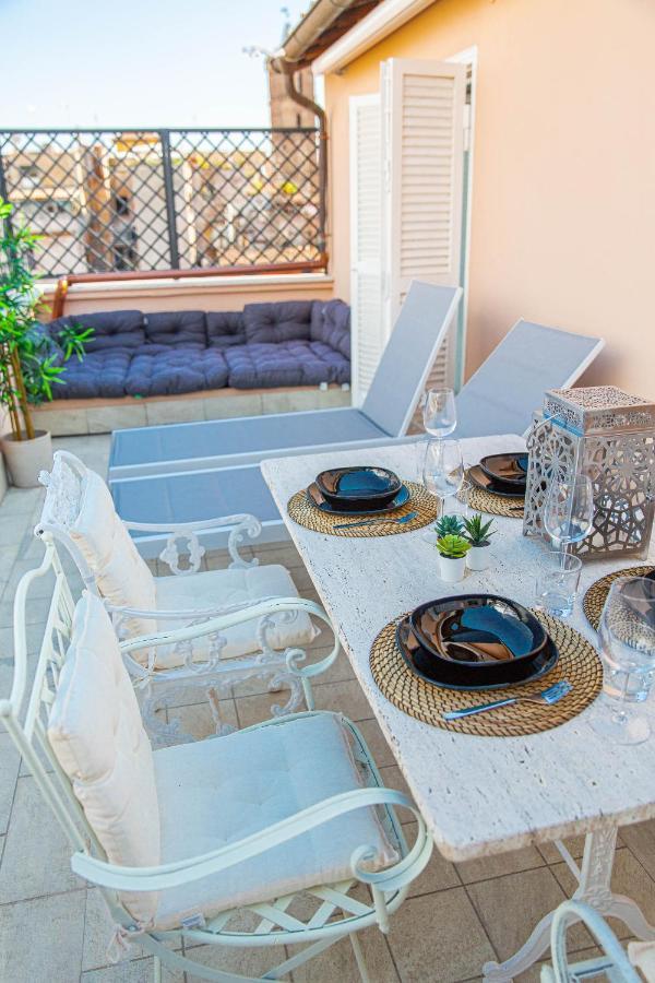 Luxury Top Floor In Trastevere روما المظهر الخارجي الصورة