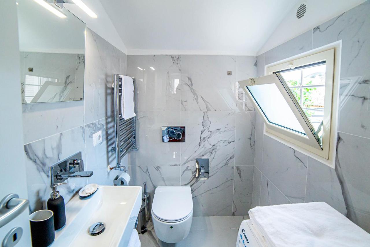 Luxury Top Floor In Trastevere روما المظهر الخارجي الصورة