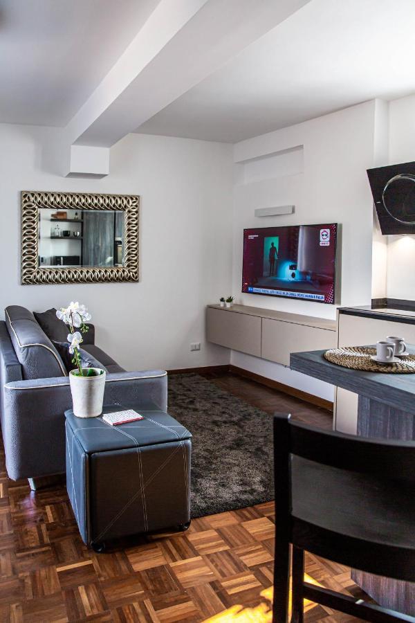 Luxury Top Floor In Trastevere روما المظهر الخارجي الصورة