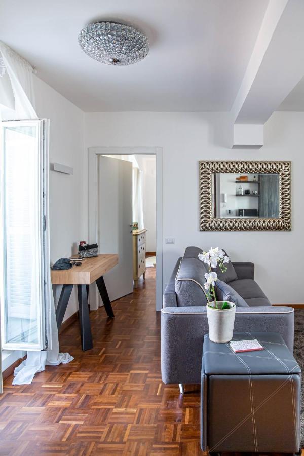Luxury Top Floor In Trastevere روما المظهر الخارجي الصورة